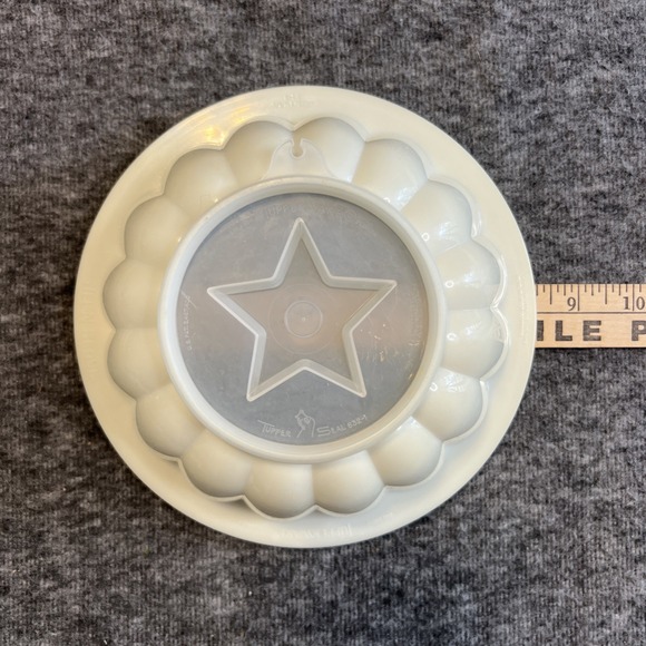 Vintage Tupperware Jel-N-Serve Mould, Serving Tray‎ and 4 Decorative Lids 616-6 - Picture 12 of 13